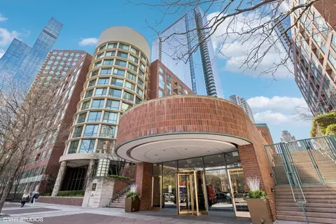 440 N Mcclurg Ct #805, Chicago, IL 60611