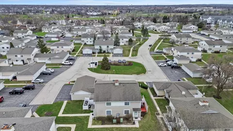 1681 Cornell Dr, Hoffman Estates, IL 60169 photo 18