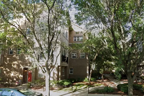 1812 N Rockwell St #E, Chicago, IL 60647