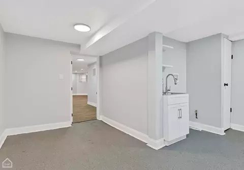 6810 S Champlain Ave, Chicago, IL 60637 photo 16