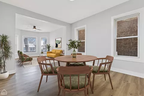 6810 S Champlain Ave, Chicago, IL 60637 photo 5