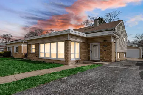 15533 Ellis Ave, Dolton, IL 60419