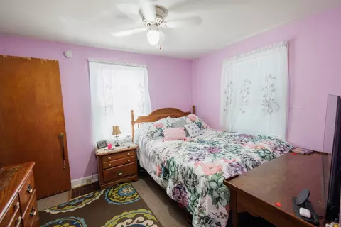 Bedroom - 1975 E Linden St, Kankakee, IL 60901 photo 8 of 10