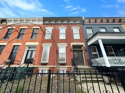2133 W Bowler St, Chicago, IL 60612