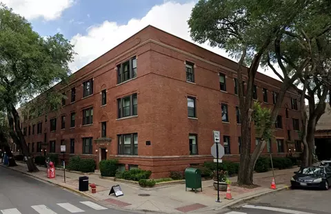 2947 N Sheffield Ave #3, Chicago, IL 60657