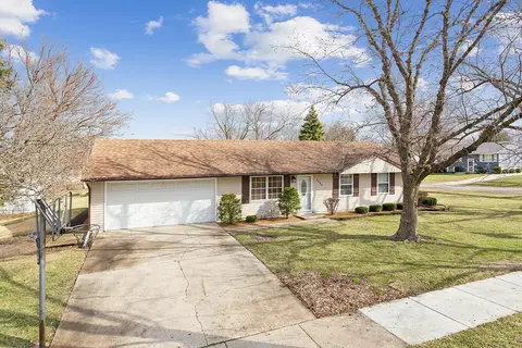 2609 Richmond St, Joliet, IL 60435