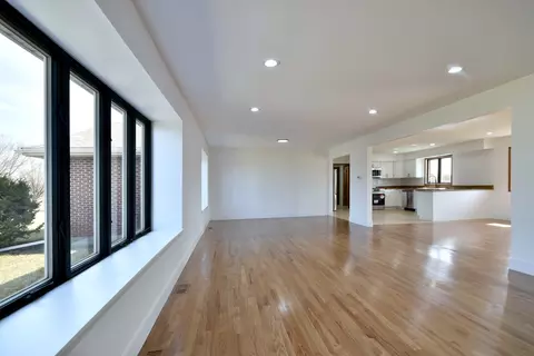 Living - 4155 W Pauling Rd, Monee, IL 60449 photo 2 of 12