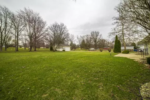 Exterior - 8533 Sheffield Ave, Dyer, IN 46311 photo 4 of 4