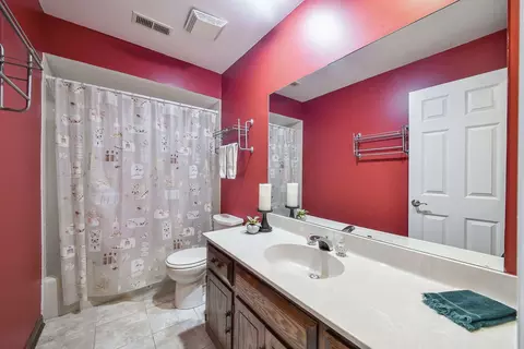 798 E Gartner Rd, Naperville, IL 60540 photo 24