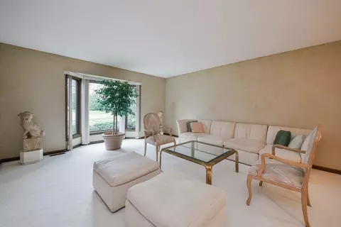 798 E Gartner Rd, Naperville, IL 60540 photo 4