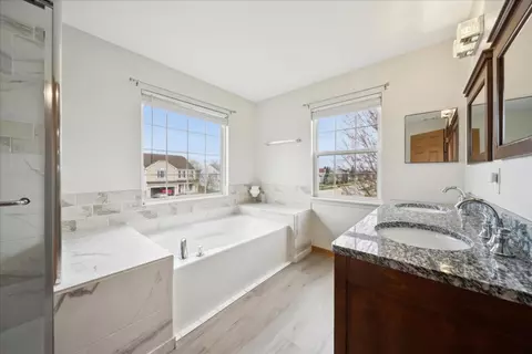 11911 Cape Cod Ln, Huntley, IL 60142 photo 18