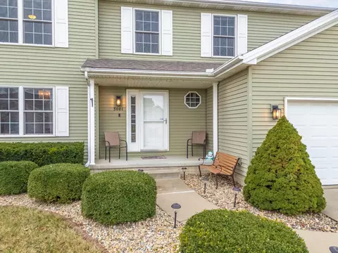 3001 Three Eagles St, Normal, IL 61761 photo 2