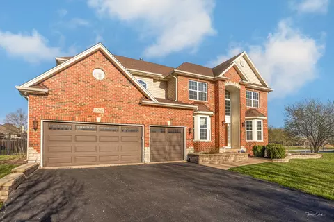 25947 Campbell Ln, Plainfield, IL 60585 photo 3