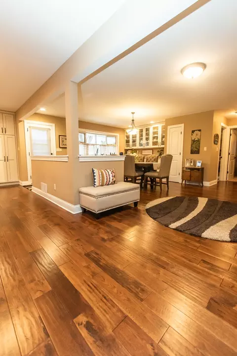 1401 Eustace Dr, Dixon, IL 61021 photo 6