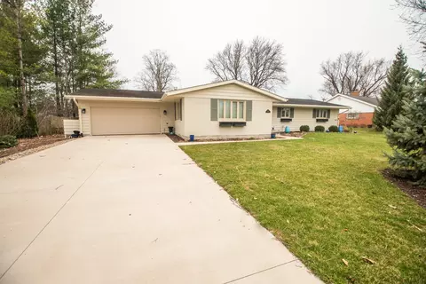 1401 Eustace Dr, Dixon, IL 61021 photo 4