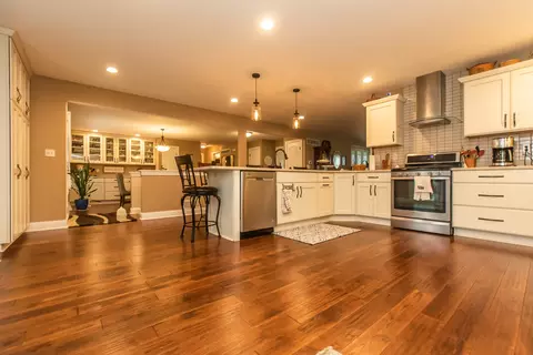 1401 Eustace Dr, Dixon, IL 61021 photo 8