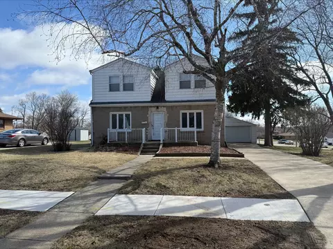 2244 Rose Ave, Rockford, IL 61102
