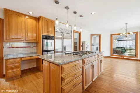 3170 Keystone Rd, Northbrook, IL 60062 photo 13