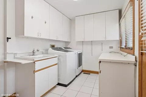 3170 Keystone Rd, Northbrook, IL 60062 photo 18