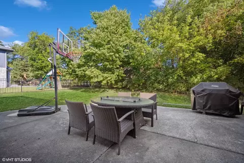 3170 Keystone Rd, Northbrook, IL 60062 photo 36