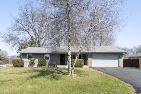 6376 Graydon Rd, Rockford, IL 61109