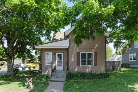 201 E Boundary St, Stanford, IL 61774 photo 2
