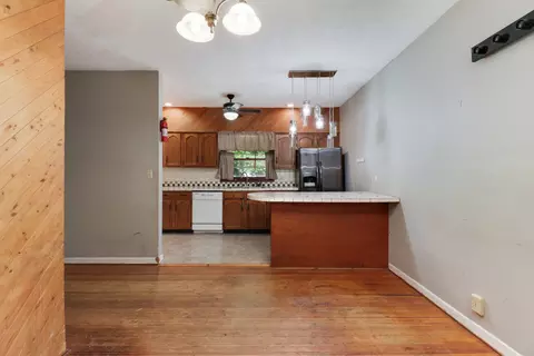 201 E Boundary St, Stanford, IL 61774 photo 7