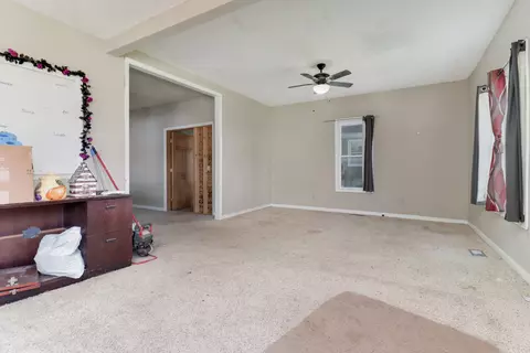 201 E Boundary St, Stanford, IL 61774 photo 3