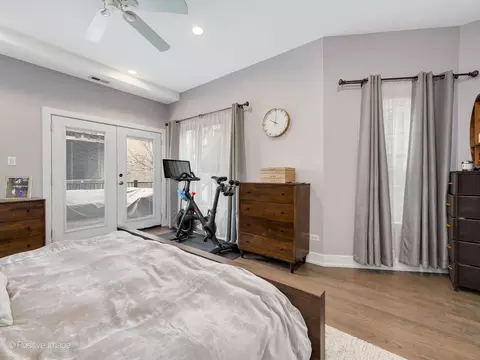 1168 E 54th St, Chicago, IL 60615 photo 15