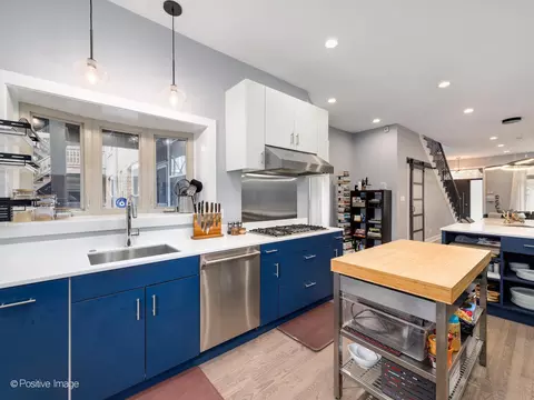 1168 E 54th St, Chicago, IL 60615 photo 12