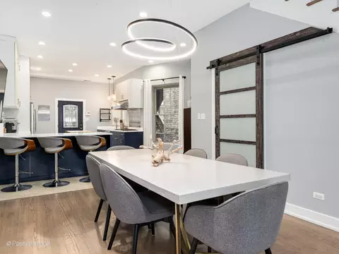 1168 E 54th St, Chicago, IL 60615 photo 6