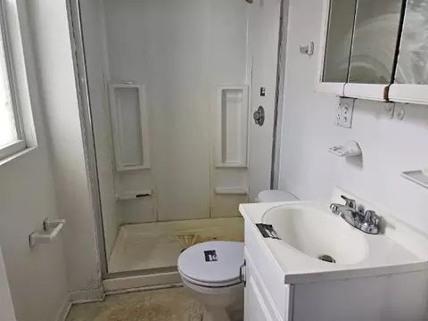Bath - 5421 W Main St, Monee, IL 60449 photo 2 of 2