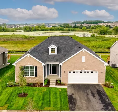 10105 Leopold Ln, Huntley, IL 60142