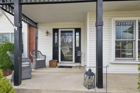977 Partridge Ln, Morris, IL 60450 photo 2