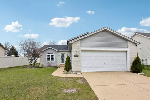 5305 Meadowbrook St, Plainfield, IL 60586 photo 2