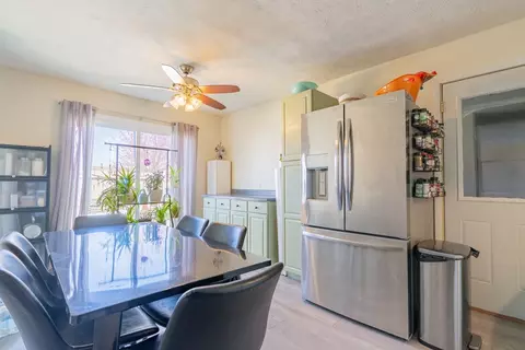Dining - 1542 Hunt Dr #A, Normal, IL 61761 photo 2 of 2