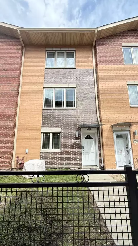 3515 S Parnell Ave #E, Chicago, IL 60609