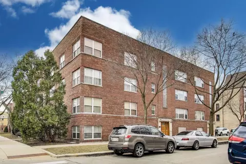3407 W Hollywood Ave #3W, Chicago, IL 60659