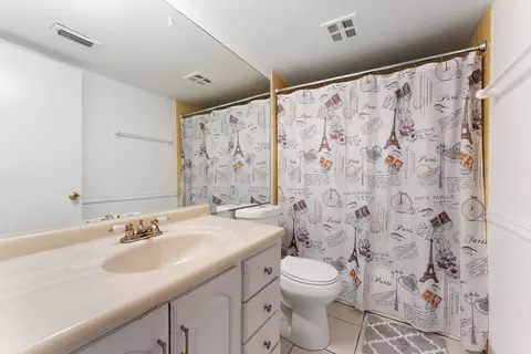 17701 Park Blvd #104, Lansing, IL 60438 photo 8