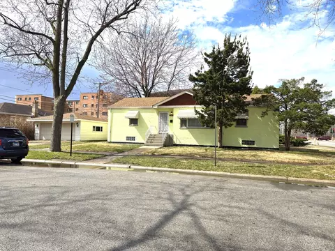 750 W 144th St, Riverdale, IL 60827