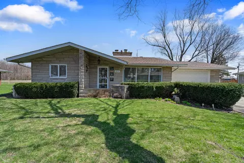 3220 Caroline Dr, Joliet, IL 60435