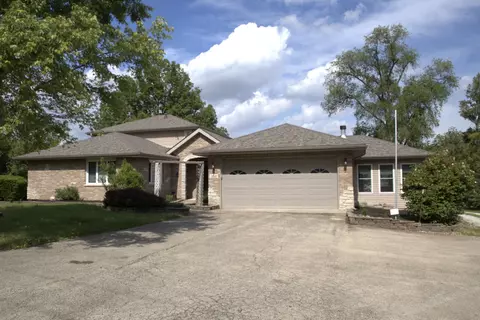 19049 S Parker Rd, Mokena, IL 60448