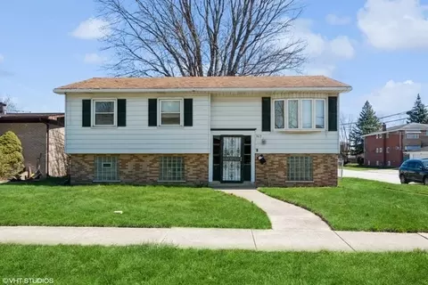 363 Prairie Ave, Calumet City, IL 60409