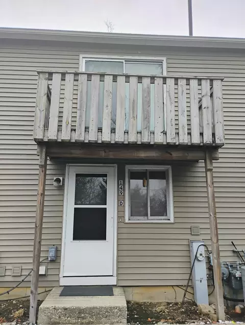 149 Forest Ave #D, Fox Lake, IL 60020