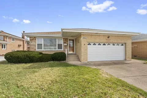 8833 Oleander Ave, Morton Grove, IL 60053