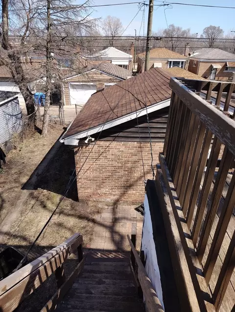 10151 S Hoxie Ave, Chicago, IL 60617 photo 11