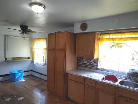 10151 S Hoxie Ave, Chicago, IL 60617 photo 19