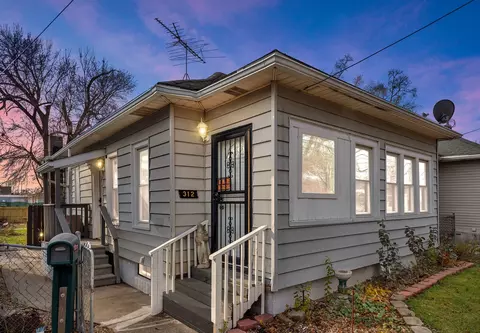 312 Stone St, Kankakee, IL 60901