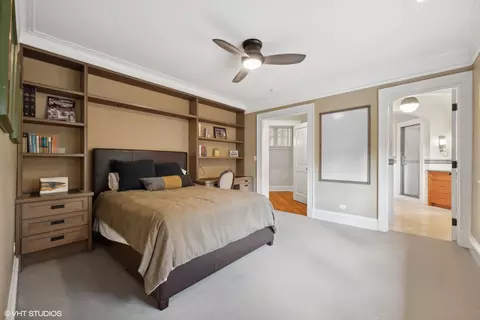 Bedroom - 624 Pine Ln, Winnetka, IL 60093 photo 4 of 6