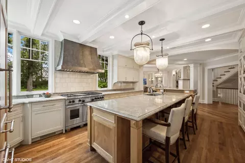 Kitchen - 624 Pine Ln, Winnetka, IL 60093 photo 5 of 5